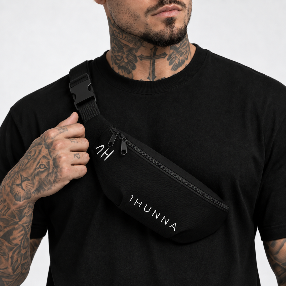 Black Signature 1H Bumbag – zipper and 1H logo close view