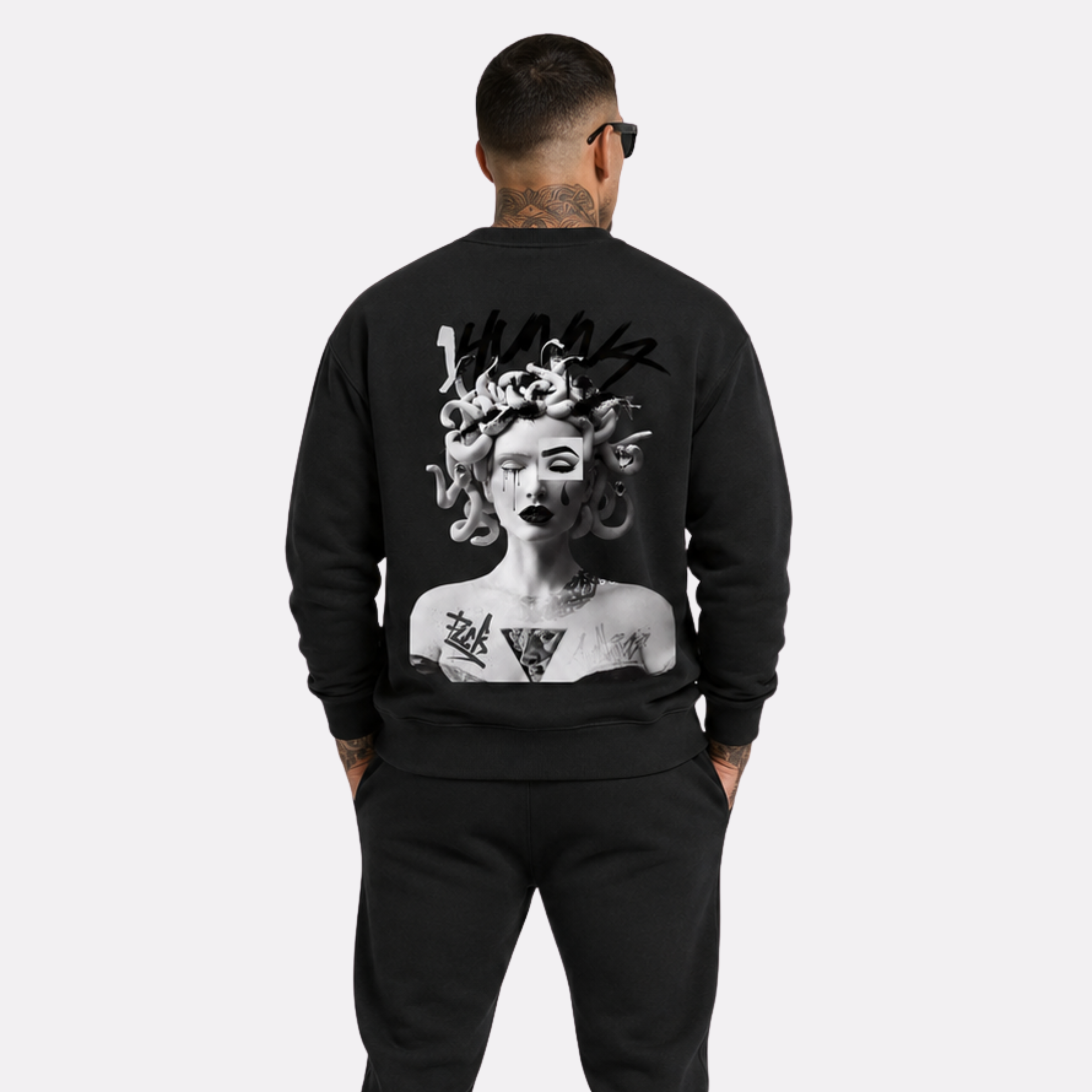 Gallery 005 Queen of  Curses  Sweater  -  Black  | 1HUNNA